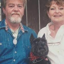 Renee Hatfield's Instagram, Twitter & Facebook