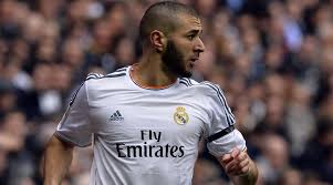 After hanging together in nyc. Karim Benzema Provodit Vremya S Pevicej Riannoj Foto Footboom