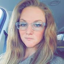 Katie Pickering's Instagram, Twitter & Facebook