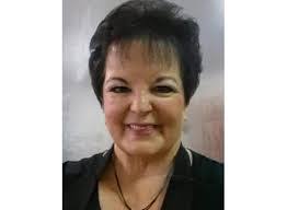 Janet Overman's Instagram, Twitter & Facebook