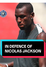 Defendiendo a Nicolas Jackson en Chelsea