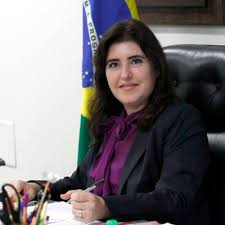 O mdb decidiu lançar a senadora simone tebet (ms) na disputa pela presidência do senado. Frankenstein Juridico Diz Tebet Sobre Pl Que Congela Salarios De Servidores