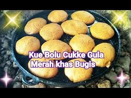 Resep bolu bakar ini sengaja resepkuerenyah bagikan untuk menjadi bahan referensi ada dalam menyajikan bolu bakar yang istimewa untuk keluarga. Resep Cara Membuat Bolu Cukke Gula Merah Khas Bugis Youtube