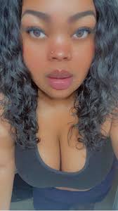 Hey my fellow Cancers👋🏽 July 18 ♋️