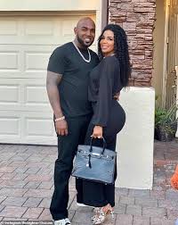 Marcell ozuna is a dominican professional baseball left fielder for the miami marlins of major league baseball. Wife Of Braves Marcell Ozuna Arrested For Domestic Battery After Hitting Him With A Soap Dish Daily Mail Online