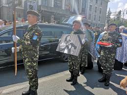 Dumitru farcas interpreteaza la taragot o doina populara. Dumitru FÄƒrcas Condus Pe Ultimul Drum De Peste 500 De Oameni In Acorduri De Taragot Si Acordeon Foto Video