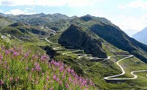 Een van de meest gereden routes naar italië is via duitsland en zwitserland. Via Zwitserland Naar Italie Gotthardtunnel Of Alternatief