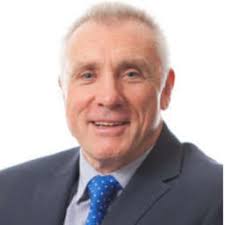 Richard Luckman's Instagram, Twitter & Facebook