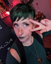 Dani Ellis (@owgrandma) • Instagram photos and videos