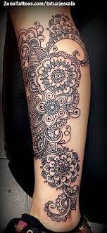 Tatuaje De Mandalas Flores Pierna Zonatattoos Com Tinta Para Tatuaje Tatuaje Paisley Tatuajes