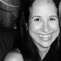 500+ "Strutton" profiles