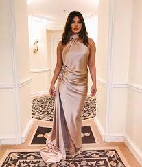 Speculation about nick and priyanka's relationship status first began when they attended the 2017 met gala together (though they both denied it at the time). Priyanka Chopra Jonas Priyankachopra Instagram Photos And Videos Priyanka Chopra Red Carpet Priyanka Chopra Best Gowns