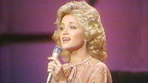 In August of 1978, Barbara Mandrell released “Sleeping Single in a Double Bed,” her first #1 hit and the leadoff single from her star-signaling album "Moods.", Many of Mandrell's 1970s hits focused on ...