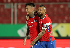 His birthday, what he did before fame, his family life, fun trivia facts his full name is erick antonio pulgar farfán. Leeds Must Swoop For Erick Pulgar Footballfancast Com