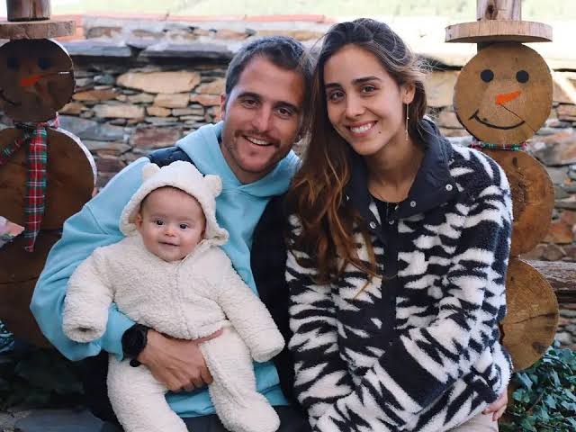 Rita Patrocínio e Tiago Teotónio Pereira celebram nascimento da filha Gabriela