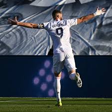 Upload, livestream, and create your own videos, all in hd. Goal On Twitter Karim Benzema Real Madrid Legend
