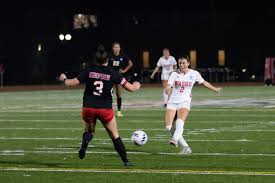 No. 1 women's soccer defeats DePauw and Simpson to earn eighth straight  Sweet 16 spot