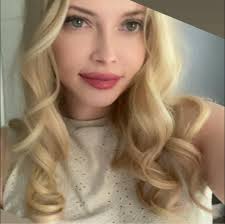 Hello everyone!! I have a question?? Do surgical technicians make good  money!!