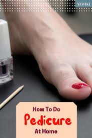 Doing Pedicure At Home Yewiki Diy Pedicure Pedicure Tips Pedicure At Home