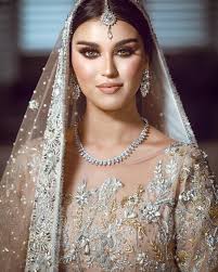 A girl knows her limits, but a wise girl knows she has none."