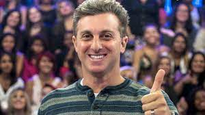 A hipocrisia de luciano huck. Luciano Huck E Chamado De Proximo Presidente Em Davos Brasil E Politica Valor Investe