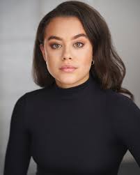 Samara Clarke (@SamaraClarkee)