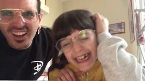 Collabora con kyle minogue per la quale cura la promozione di all the lovers, ballando con l'interprete australiana a parigi, colonia e verona. Intervista Doppia Fabrizio Olivia Prolli Youtube