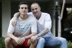 Sebastian keitel is a member of vimeo, the home for high quality videos and the people who love them. Diputado Keitel Y La Homosexualidad De Su Hijo La Vida Tambien Me Entrego El Regalo De Tenerlo Y Lo Acompanare Siempre Movilh Chile