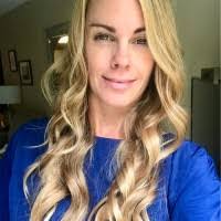 Tina Hurley's Instagram, Twitter & Facebook