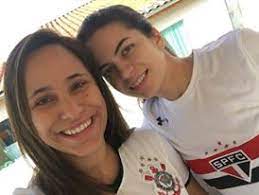 Corinthians (4) sao paulo fc (6). Especial Dia Dos Namorados Rivais Em Campo Parceiras Na Quadra Torcedores Noticias Sobre Futebol Games E Outros Esportes