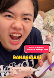 Tebak Cosplay Dede Piuw dan Papa Piuw