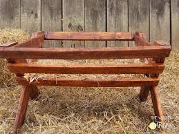 Outdoor Wooden Manger Large Christmas Manger Life Size Etsy Christmas Manger Church Christmas Decorations Christmas Diy Wood
