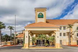Book your stay at residence inn la quinta. La Quinta Inn Suites By Wyndham Orlando Universal Area In International Drive Florida Loveholidays