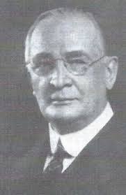 Alan Manners's Instagram, Twitter & Facebook