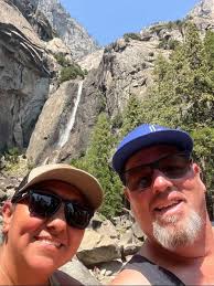 A few years ago, we went to California to visit Yosemite National Park.