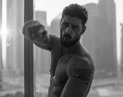 Shirtless Men On The Blog: Michele Morrone & Simone Susinna Shirtless