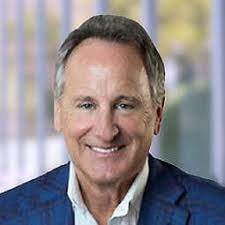 Travis Dowden's Instagram, Twitter & Facebook