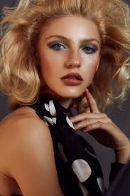 Tessa Grenier's Instagram, Twitter & Facebook