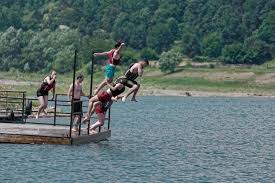 Cuvantul vietii tabara de vara 2017 saptamana 1. Echipa Taberei Floare De ColÅ£ De La DurÄu PregÄtitÄ Pentru O VarÄ DeosebitÄ Parohia EzÄreni