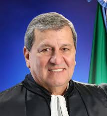 Prefeitos do Estado concluem graduação em gestão pública