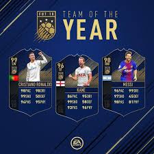 830 1 Mil Me Gusta 25 9 Mil Comentarios Ea Sports Fifa Easportsfifa En Instagram Toty Ronaldo Messi And Kane Availabl Fifa Teams Fifa Football Banner