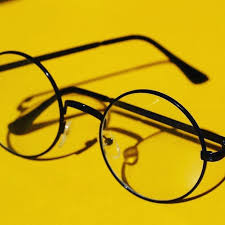 Black And Yellow Aesthetic Tumblr Yellow Yellow Aesthetic Aesthetictumblr Glasses Yellow Aesthetic Yellow Photography Black Aesthetic