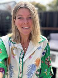 Morning, I am looking for a good Financial Advisor. Any recommendations?