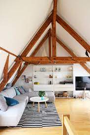Wohnung mit dachschräge chic einrichten raumideen von wohnzimmer dachschräge gestalten photo, bildquelle: Dachschragen Einrichten Tipps Und Ideen Fur Das Dachgeschoss