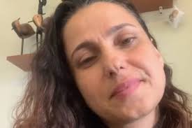 Colocou a mão em partes íntimas', diz professora sobre Almeida