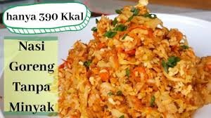 Nikmati dengan nasi hangat agar terasa semakin lezat. Masak Nasi Goreng Tanpa Minyak Makanan Diet Rendah Kalori Youtube