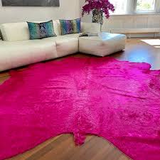 Unsere redaktion hat verschiedene hersteller getestet und wir zeigen ihnen als interessierte hier die testergebnisse. Kuhfell Teppich In Fuchsia Pink Stierfell Gutraum8