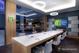 Holiday inn york has a range of meeting rooms that can accommodate a wide range of numbers for any type of event. Hire Holiday Inn Express Heathrow Terminal 4 Meeting Room Venuescanner