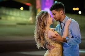 Danny boyle lends his signature frenzy to the musical comedy genre with a romantic fantasy fueled by beatles hits and the melodic talents of himesh patel. The Best Teen Romantic Comedies On Netflix 2021 Popsugar Entertainment