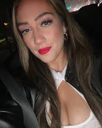 Crystal Rojas (@mzccmakeup) • Instagram photos and videos